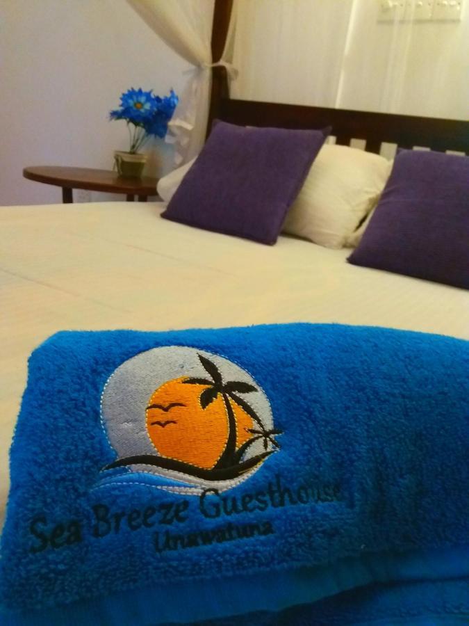 Sea Breeze Guest House Unawatuna Extérieur photo